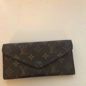 Vintage Luis Vuitton wallet